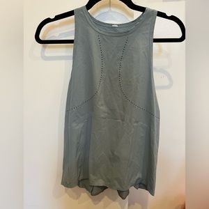 Lulu lemon workout top